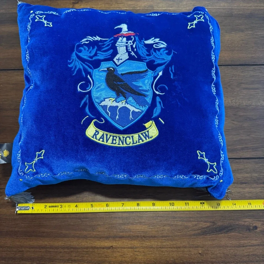 Noble Collection Official Harry Potter Ravenclaw Velvet Cushion Pillow No Raven‎